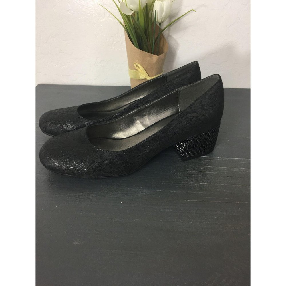 Reaction Kenneth Cole low heels size 9 - Picture 4 of 7